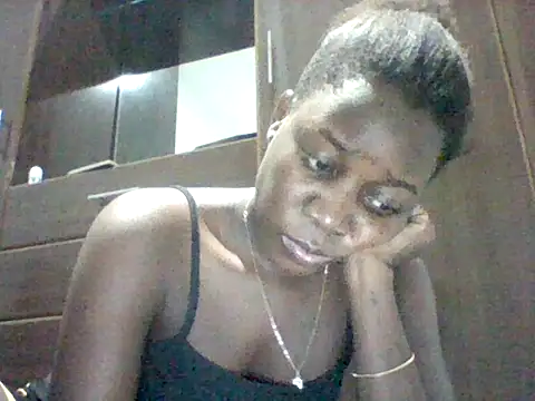 Alessandrajenna online show from April 14, 2026, 8:04 pm