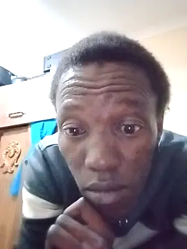 Snapshot of Bongani911 chatting on October 23, 2025, 8:29 pm Bongani911 online show from October 23, 2025, 8:29 pm