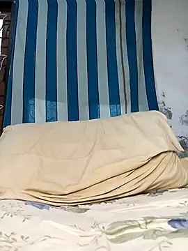 kaiz0217 online show from October 5, 2025, 11:08 am