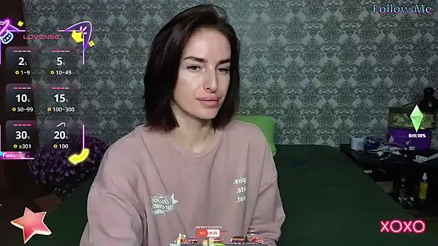 xx adrihanna xx online show from October 15, 2025, 3:39 am