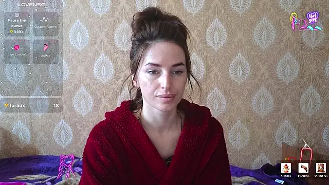 Snapshot of xx_adrihanna_xx chatting on March 11, 2026, 9:04 am xx adrihanna xx online show from March 11, 2026, 9:04 am