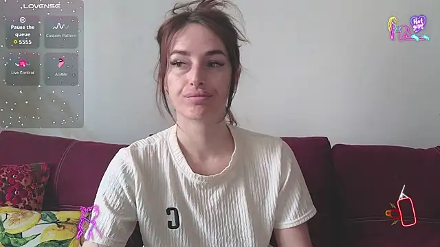 Snapshot of xx_adrihanna_xx chatting on April 9, 2026, 8:42 am xx adrihanna xx online show from April 9, 2026, 8:42 am