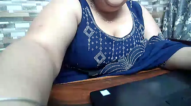 Snapshot of Sexy_raman_ chatting on January 27, 2025, 4:52 am Sexy raman online show from January 27, 2025, 4:52 am