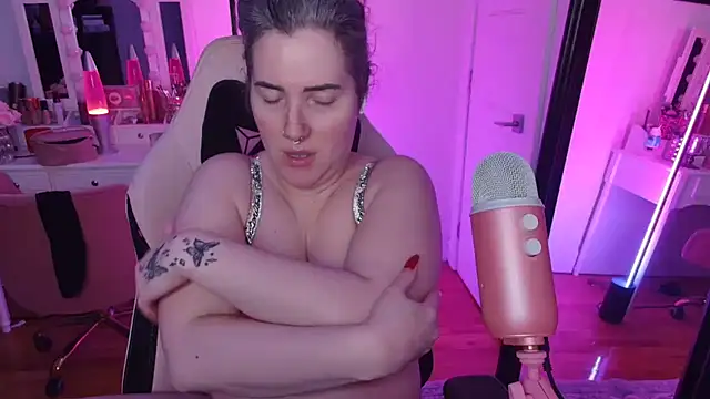 Snapshot of rachelbrooksxx chatting on March 8, 2026, 5:17 pm rachelbrooksxx online show from March 8, 2026, 5:17 pm