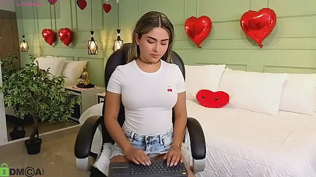 kataliina   online show from February 9, 2026, 11:47 am