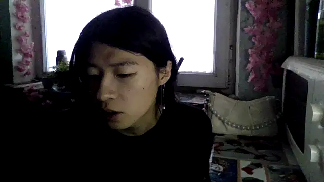 CarlyJoy online show from October 28, 2025, 10:41 am