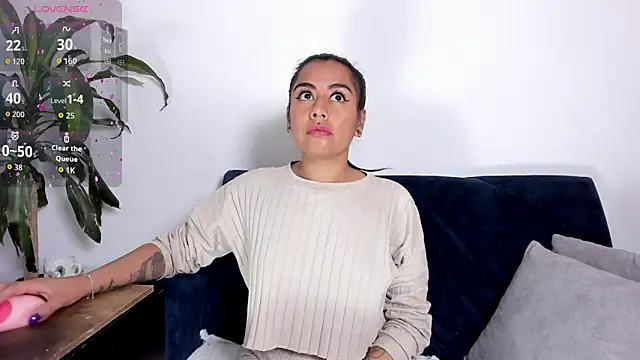 im amber online show from September 11, 2025, 1:11 pm