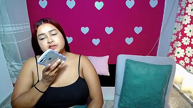 Snapshot of violeta_rous chatting on April 29, 2026, 3:27 pm violeta rous online show from April 29, 2026, 3:27 pm