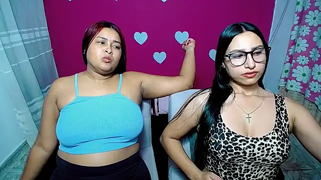Snapshot of violeta_rous chatting on May 10, 2026, 5:01 am violeta rous online show from May 10, 2026, 5:01 am