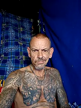 Snapshot of deepstroker42071 chatting on September 30, 2025, 8:30 am deepstroker42071 online show from September 30, 2025, 8:30 am