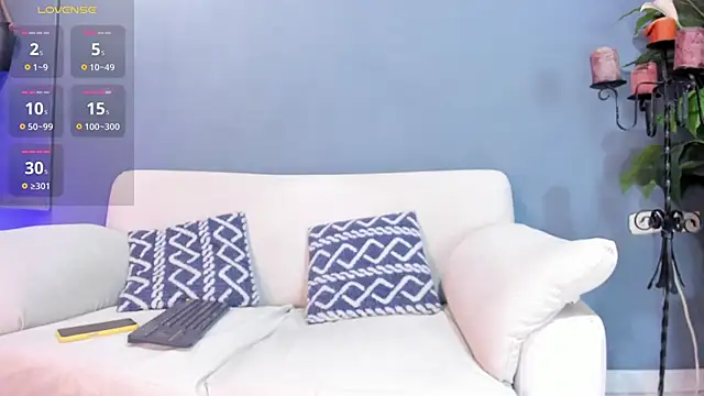 sofiaa ebony online show from February 5, 2025, 1:54 pm