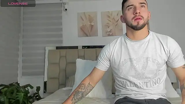 Vanessa and liam online show from January 13, 2026, 3:34 am