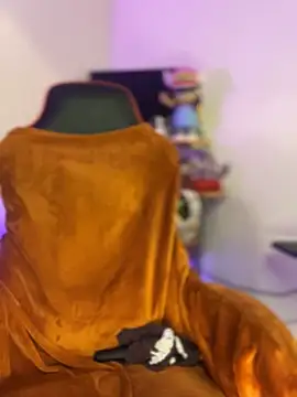 Snapshot of Pretty-10Woman chatting on January 12, 2025, 4:40 pm Pretty-10Woman online show from January 12, 2025, 4:40 pm