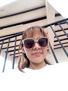 Snapshot of Pretty-10Woman chatting on October 5, 2025, 7:45 pm Pretty-10Woman online show from October 5, 2025, 7:45 pm