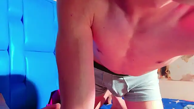 the littleangel1 online show from February 1, 2026, 11:25 pm