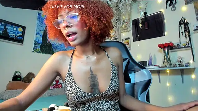 Cristal Jonasxh online show from June 3, 2026, 6:46 pm