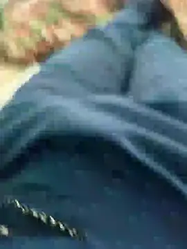 Snapshot of SILENT_FUCKER_01 chatting on March 6, 2025, 3:35 am SILENT FUCKER 01 online show from March 6, 2025, 3:35 am