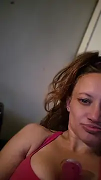 moodynympho online show from April 5, 2026, 8:22 am