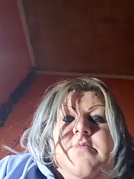 ducicsajsziii online show from January 15, 2026, 2:10 pm