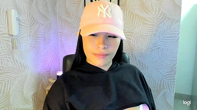 Snapshot of sexyyykloee chatting on January 26, 2025, 10:02 am sexyyykloee online show from January 26, 2025, 10:02 am