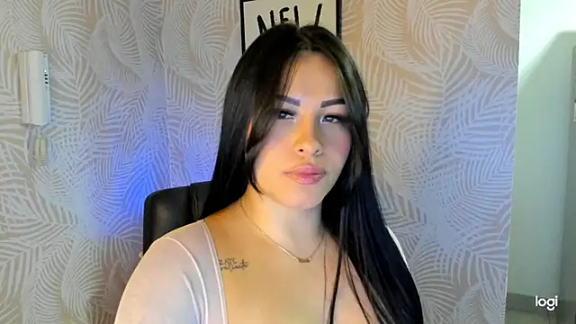 Snapshot of sexyyykloee chatting on January 28, 2025, 3:36 am sexyyykloee online show from January 28, 2025, 3:36 am