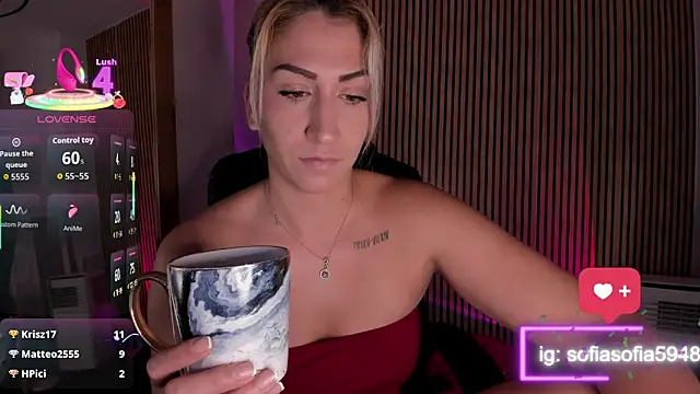 Snapshot of sofiah_ chatting on November 14, 2025, 6:23 am sofiah online show from November 14, 2025, 6:23 am