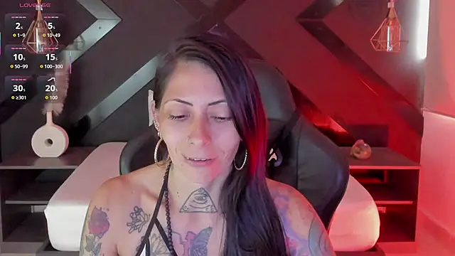 dark gotica online show from January 31, 2026, 8:18 pm