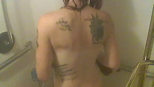 4EyedSluttyGinger online show from January 14, 2026, 5:13 am