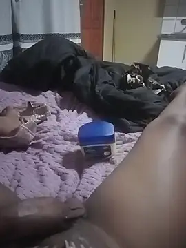 ShooingBunch online show from February 10, 2026, 10:47 pm