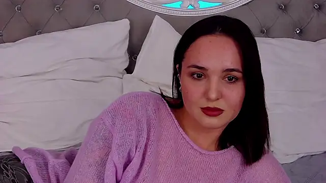 MeIisaLove online show from April 16, 2026, 2:18 pm