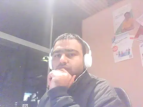 JohnBond009 online show from January 24, 2025, 6:25 pm