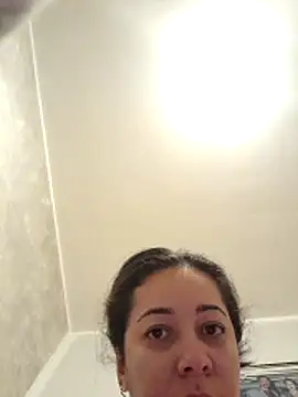 Tatavogliosa89 online show from February 18, 2026, 7:54 pm