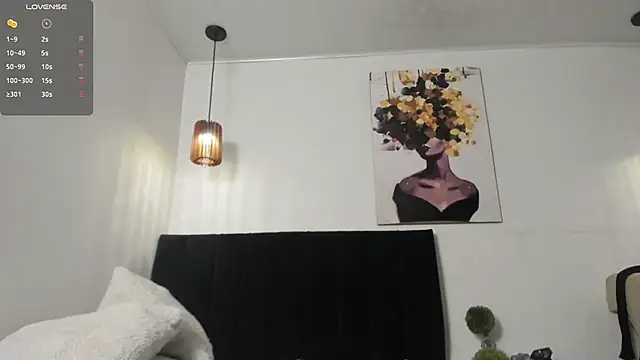 dolly zoe online show from March 30, 2026, 5:08 am