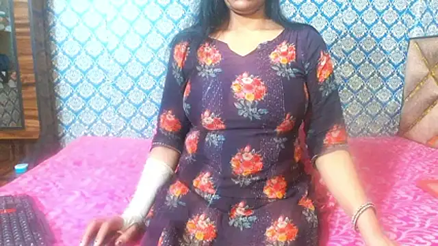 nikitahot3 online show from January 14, 2026, 12:49 am