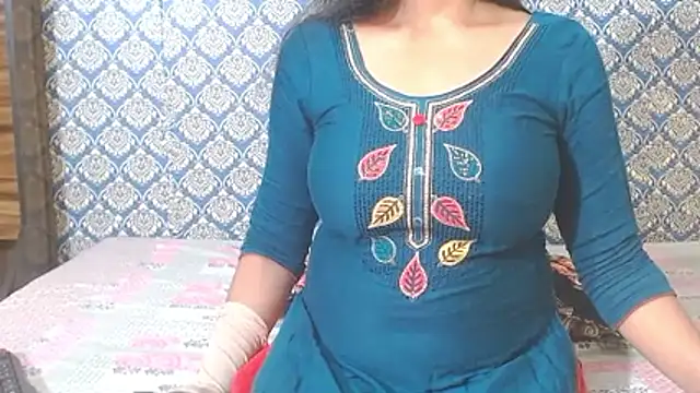 Snapshot of nikitahot3 chatting on March 3, 2026, 1:12 am nikitahot3 online show from March 3, 2026, 1:12 am