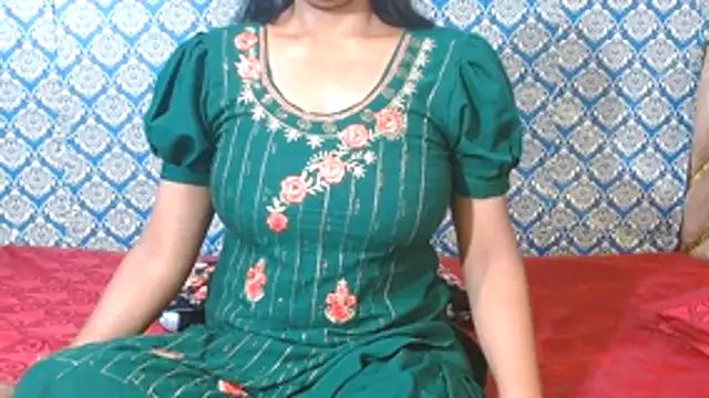 Snapshot of nikitahot3 chatting on April 16, 2026, 12:33 am nikitahot3 online show from April 16, 2026, 12:33 am