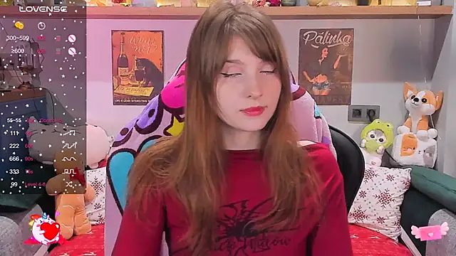 Snapshot of AliceLanley chatting on December 27, 2024, 12:23 pm AliceLanley online show from December 27, 2024, 12:23 pm