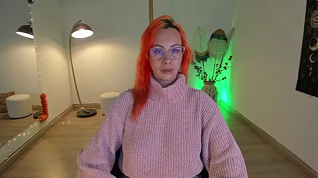 Kat Art online show from December 6, 2024, 11:14 pm