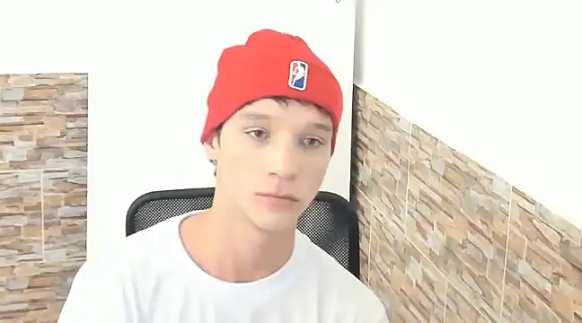 angelcortes online show from December 2, 2024, 6:21 pm