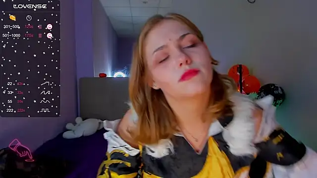 DellaRowe online show from November 5, 2025, 1:11 pm