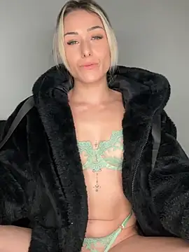 petrouchkaaa  online show from January 19, 2025, 8:51 pm