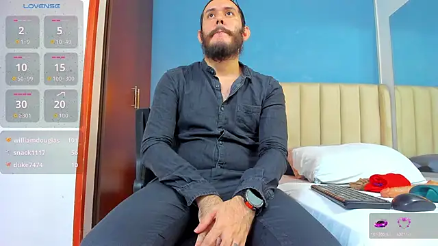 Snapshot of jeanpiere_ chatting on October 14, 2025, 2:45 am jeanpiere  online show from October 14, 2025, 2:45 am