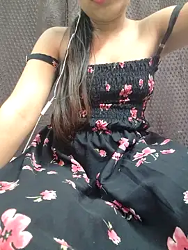 Snapshot of Roshni_98 chatting on March 1, 2025, 9:18 am Roshni 98 online show from March 1, 2025, 9:18 am