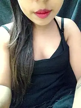 Snapshot of Roshni_98 chatting on May 4, 2026, 6:48 pm Roshni 98 online show from May 4, 2026, 6:48 pm