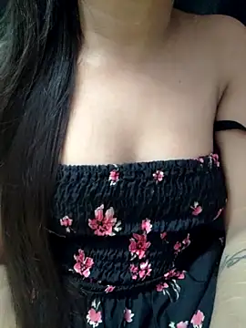 Snapshot of Roshni_98 chatting on May 11, 2026, 5:21 pm Roshni 98 online show from May 11, 2026, 5:21 pm