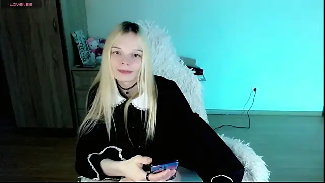 Emily Nyaffee online show from February 9, 2025, 11:36 pm