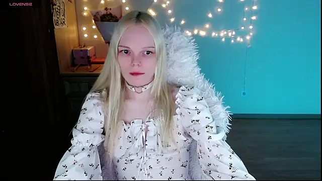 Emily Nyaffee online show from March 8, 2025, 1:06 am