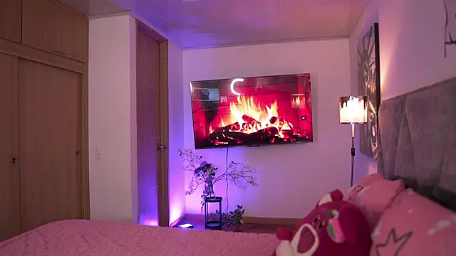 babesamanta online show from October 14, 2025, 4:24 am