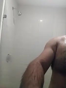 Renooo04 online show from February 5, 2026, 5:23 am