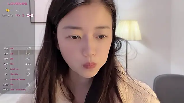 A-xena online show from March 5, 2025, 2:36 am